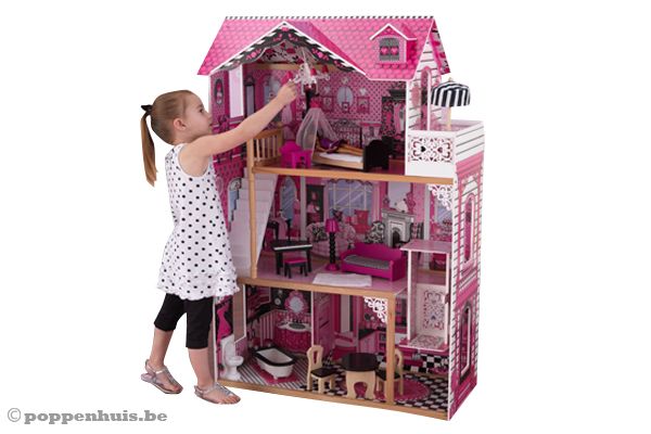 Dit poppenhuis is maar liefst 117 cm hoog.