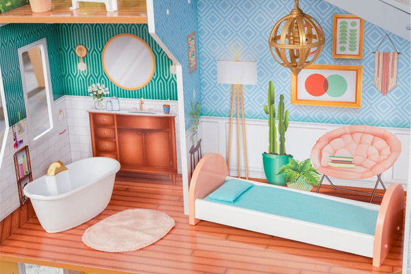 Badkamer en slaapkamer.