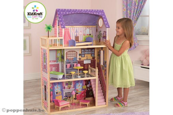 Inclusief 10 kleurrijke meubeltjes.