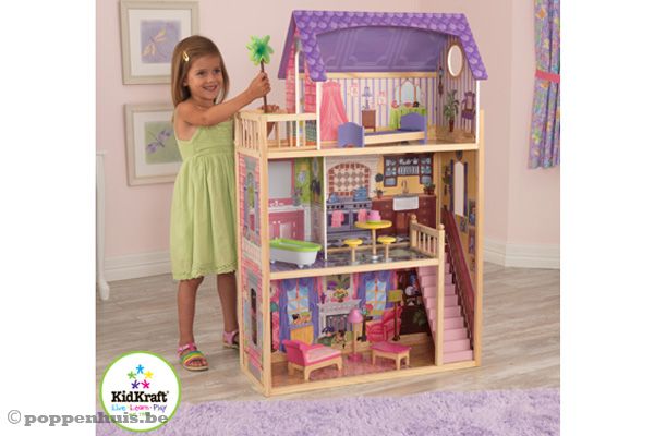Poppenhuis Kayla is 112 cm hoog.